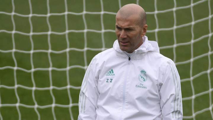 BOMBA | El PSG tantea el fichaje de Zinedine Zidane para la próxima temporada
