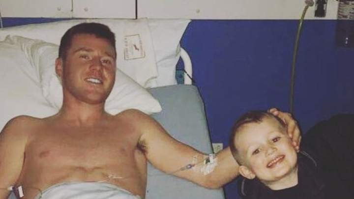 PHOTO: Everton Ace McCarthy Thanks Well Wishers After Successful Broken Leg Operation