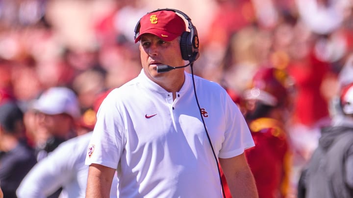 USC's Home Success Under Clay Helton Finally Breaks as Trojans' Down Year Continues