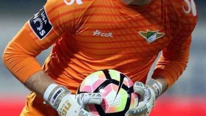 El equipo que sin saberlo tuvo en su plantilla a dos de los mejores porteros de la actualidad