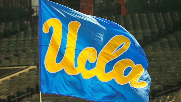 Source: Former UCLA TE Coach Rip Scherer to Return to NFL with Chargers