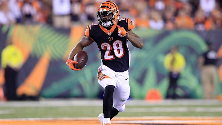 Report: Joe Mixon to Miss at Least Two Weeks Following Knee Procedure