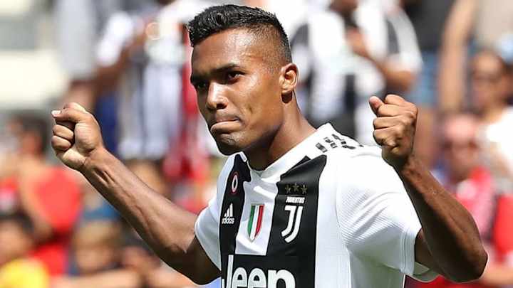 Report: Juventus Rejects PSG's Bid for Alex Sandro