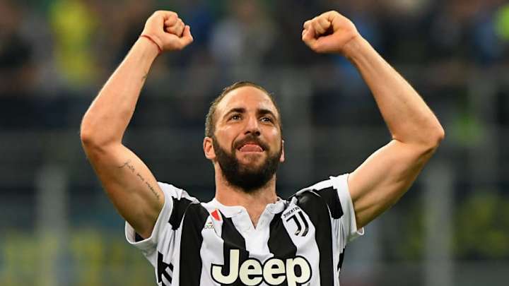 Gonzalo Higuain Could Join Milan On Loan as Part of Swap Deal With Leonardo Bonucci
