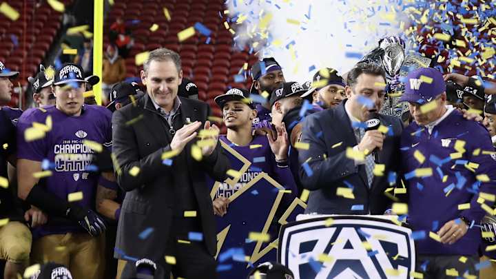 Report: Pac-12 Exploring 10% Sale to Private Investors for $500 Million