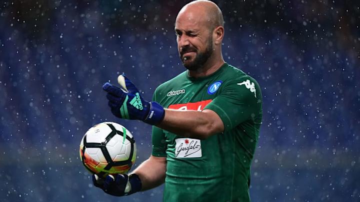 Pepe Reina Confirms AC Milan Move & Praises Young Goalkeeper Gianluigi Donnarumma