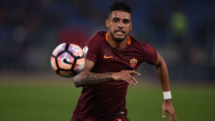 PHOTO: Emerson Palmieri Appears to Have Completed Chelsea Move After Posing With Blues' Jersey PHOTO: Emerson Palmieri Appears to Have Completed Chelsea Move After Posing With Blues' Jersey
