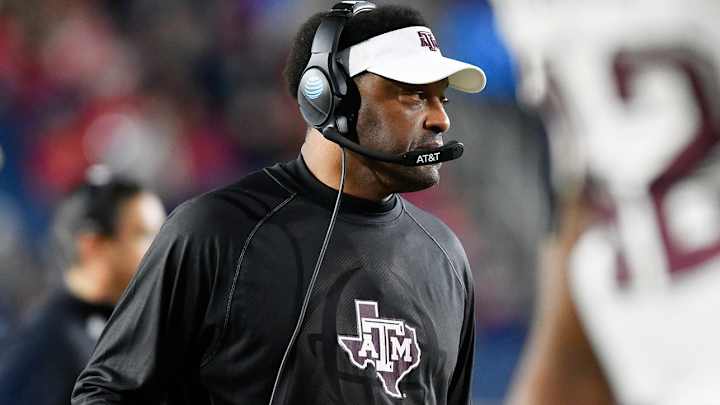Arizona to Hire Former Texas A&M Head Coach Kevin Sumlin
