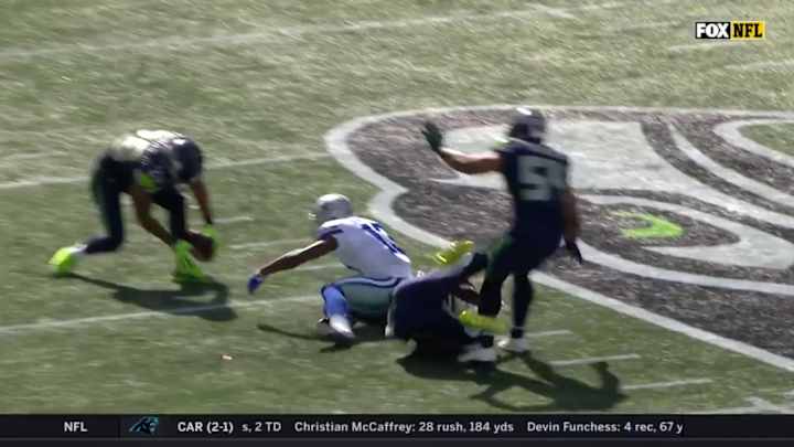 Watch: Seahawks' Earl Thomas Traps Ball Against Lower Leg, Gets Interception Against Cowboys