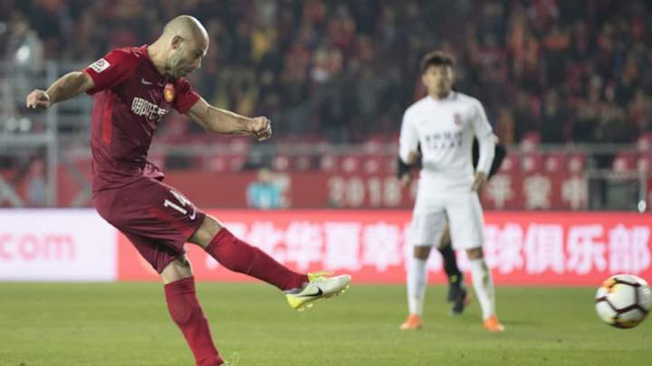 ¡Tardó menos que en Barcelona! El video del primer gol de Javier Mascherano en China