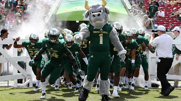 Bowl Projections: The AAC Is Too Strong to Miss the New Year's Six Bowls, but It Might