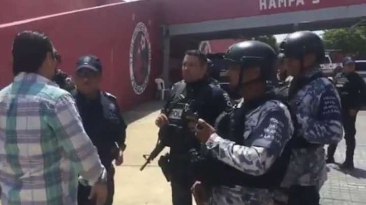 ​ALARMA | El motivo por el que la Marina irrumpió en el estadio del Veracruz