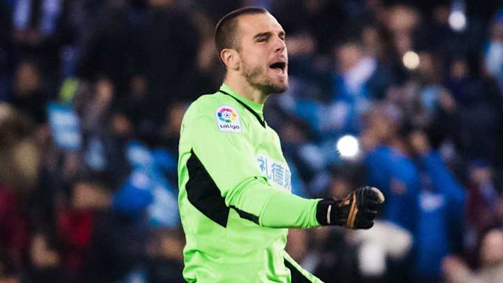 Report: Juventus, Man City Interested in Espanyol GK Pau Lopez Report: Juventus, Man City Interested in Espanyol GK Pau Lopez