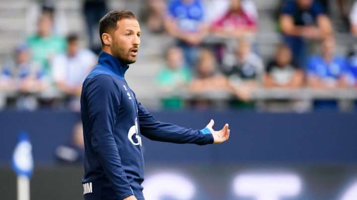 Schalke Confirm Head Coach Domenico Tedesco Has Signed New Deal Until 2022 Schalke Confirm Head Coach Domenico Tedesco Has Signed New Deal Until 2022