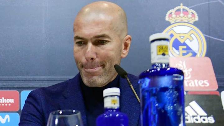 Twitter Reacts After Zinedine Zidane Shockingly Steps Down as Real Madrid Manager on Thursday Twitter Reacts After Zinedine Zidane Shockingly Steps Down as Real Madrid Manager on Thursday