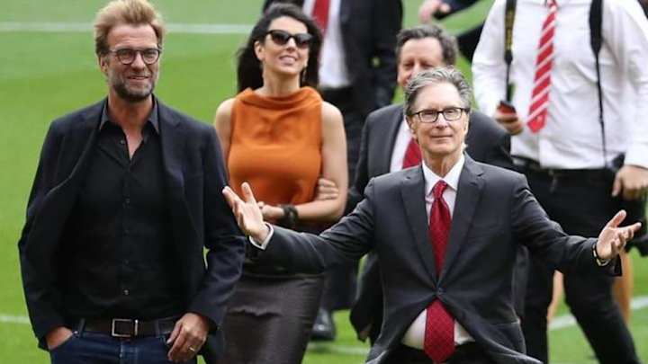 El dardo del dueño del Liverpool a Luis Suárez y Coutinho