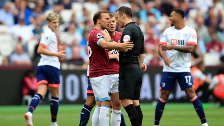 'He's Finished': Tottenham Fans Mock West Ham Midfielder After Bad Performance Against Bournemouth