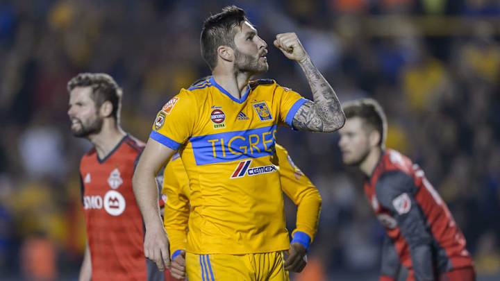 ESTRELLA | La aficionada francesa que recorrió el mundo para conocer a André - Pierre Gicnac