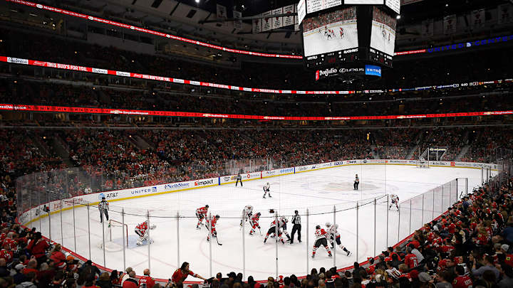Fans Ejected From United Center for Directing Racist Taunts at Capitals’ Devante Smith-Pelly Fans Ejected From United Center for Directing Racist Taunts at Capitals’ Devante Smith-Pelly