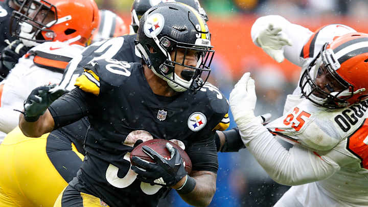 After Sunday, Should Le’Veon Bell Be Worried?