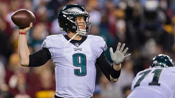 Nick Foles Exits Eagles-Redskins With Chest Injury Nick Foles Exits Eagles-Redskins With Chest Injury