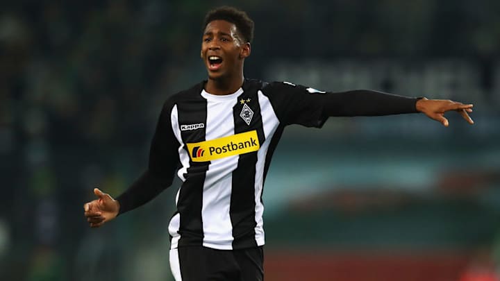 Reece Oxford Set for Return to Borussia  Monchengladbach After Recall From West Ham