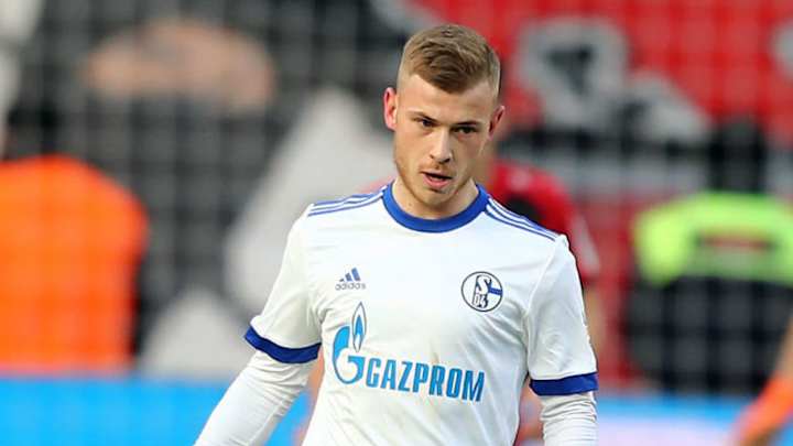 Schalke's Hopes of Keeping Max Meyer Fading Fast as Midfielder Lets Deadline to Sign New Deal Pass