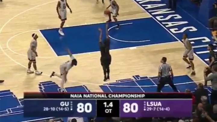 Watch: Graceland Wins NAIA Naitonal Championship With Buzzer-Beater in Overtime Watch: Graceland Wins NAIA Naitonal Championship With Buzzer-Beater in Overtime