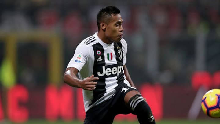 Alex Sandro Speaks Out on Potential Premier League Move After Chelsea Links Renewed