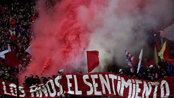 La propuesta del Frente Atlético sobre el escudo del Atlético de Madrid