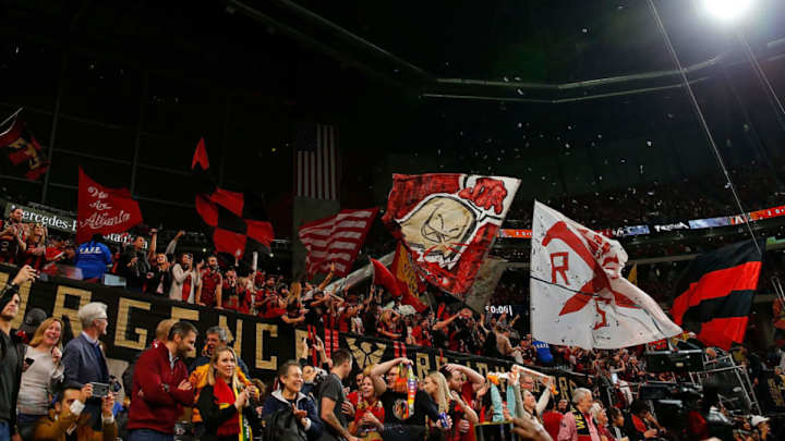 Miles de aficionados asistieron al desfile de celebración del Atlanta United