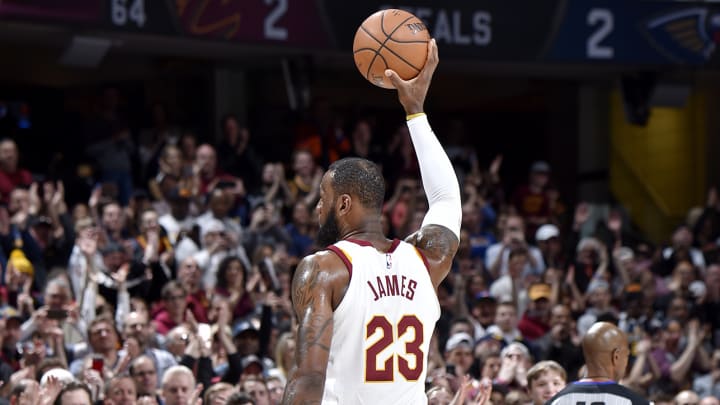 Watch: LeBron James Passes Michael Jordan With 867th Straight Double-Digit Game