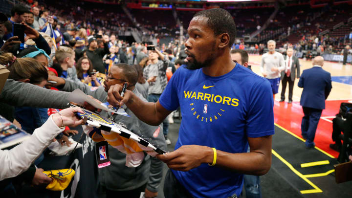 Kevin Durant Tabbed As Executive Producer for Apple's 'Swagger' Show on AAU Basketball