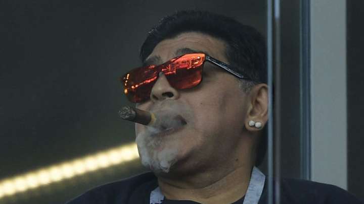 ¿OTRA VEZ? |  Las duras palabras de Maradona a Sampaoli tras el empate ante Islandia