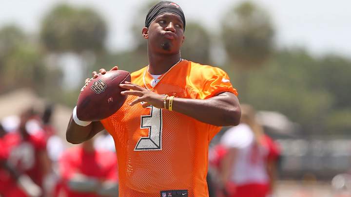 Jameis Winston Asks Fans to Keep Supporting Him in First Media Session Since Suspension Jameis Winston Asks Fans to Keep Supporting Him in First Media Session Since Suspension