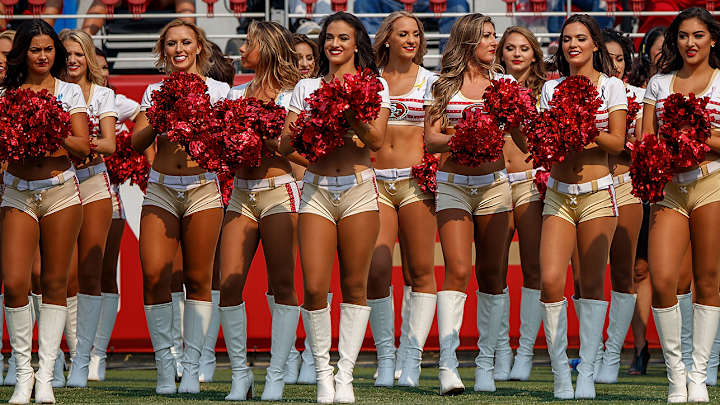 49ers Cheerleader Takes Knee During National Anthem Before Raiders Game