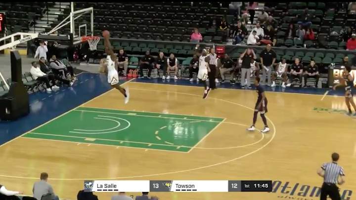 Watch: Towson Forward Solomon Uyaelunmo Dunks on Wrong Basket vs. La Salle
