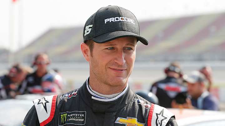 Kasey Kahne Announces Retirement From Racing NASCAR Full-Time After 2018