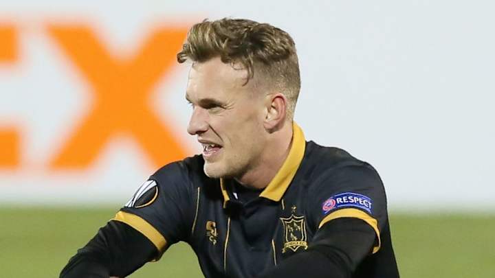 Falkirk in Trouble With Scottish FA After Fans Horribly Throw Fake Eyeballs to Taunt Dunfermline Man