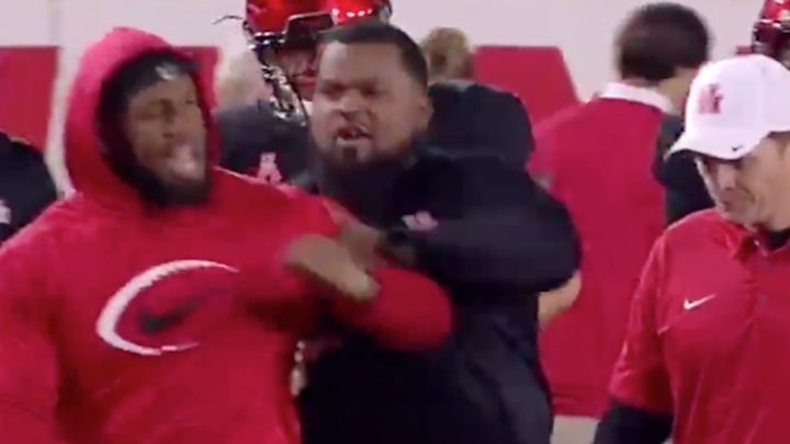 Watch: Houston's Ed Oliver Has Confrontation With Coach Major Applewhite Over a Wearing a Coat