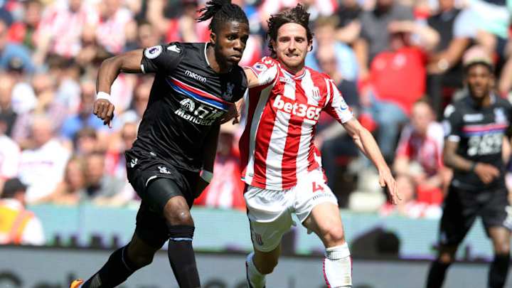 Sevilla Join Premier League Sides in Summer Transfer Battle for Stoke City Midfielder Joe Allen