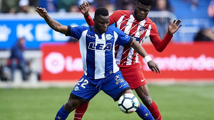 El polémico tweet de Wakaso sobre la paternidad del hijo de Piqué El polémico tweet de Wakaso sobre la paternidad del hijo de Piqué