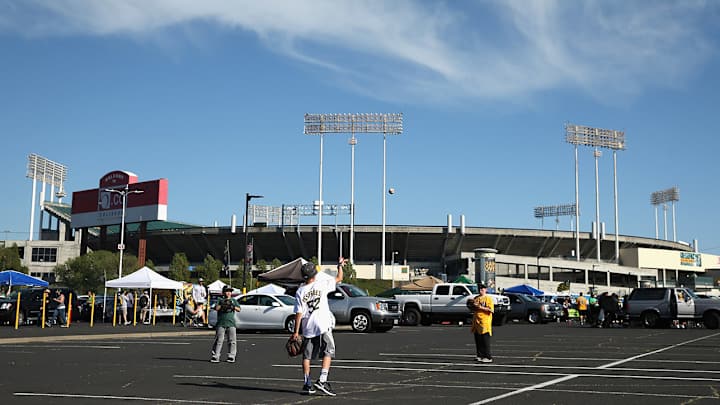 Oakland A’s Hit Giants Fans With Increased Parking Prices ... But There's a Catch