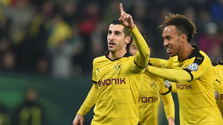 PHOTOS: New Arsenal Signings Pictured Appearing to Hold Up Anti-Spurs Shirts