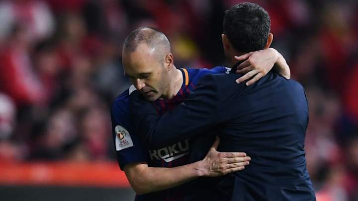 'We Will Miss Him': Ernesto Valverde in Awe of Departing Andres Iniesta as Barça Extend Unbeaten Run