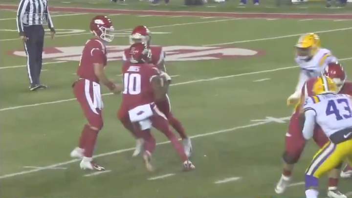 Watch: Arkansas Pitch Man Flattened in Backfield By Teammate vs. LSU