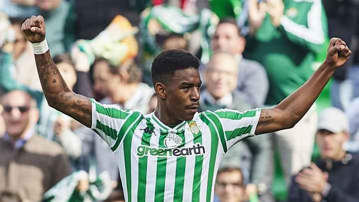 Las declaraciones que acercan más a Junior Firpo al Real Madrid