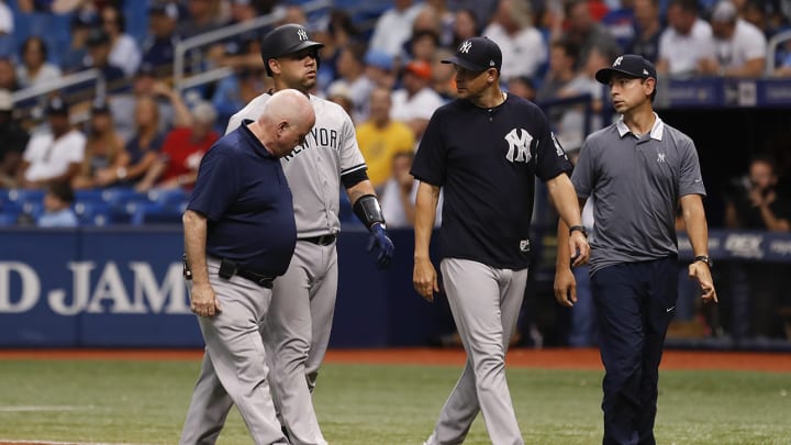 Yankees' Gary Sanchez Likely to DL After Pulling Up on Grounder