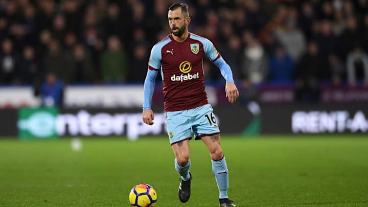 Burnley Midfielder Steven Defour Set to Miss 2 Months Following Knee Injury