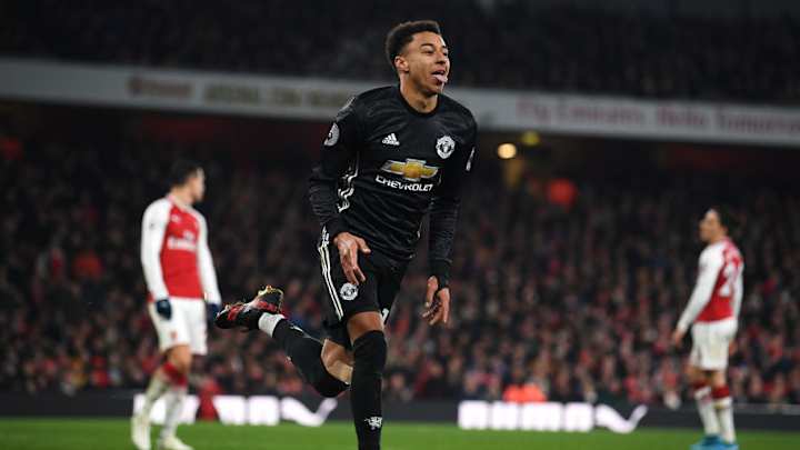 Red Devils Star Jesse Lingard Shows Off Flashy Personalised Phone Case in Tribute to Goal vs Arsenal